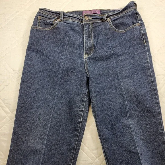 Gloria Vanderbilt Amanda creased‎ blue jeans size 12 Long - Picture 3 of 7